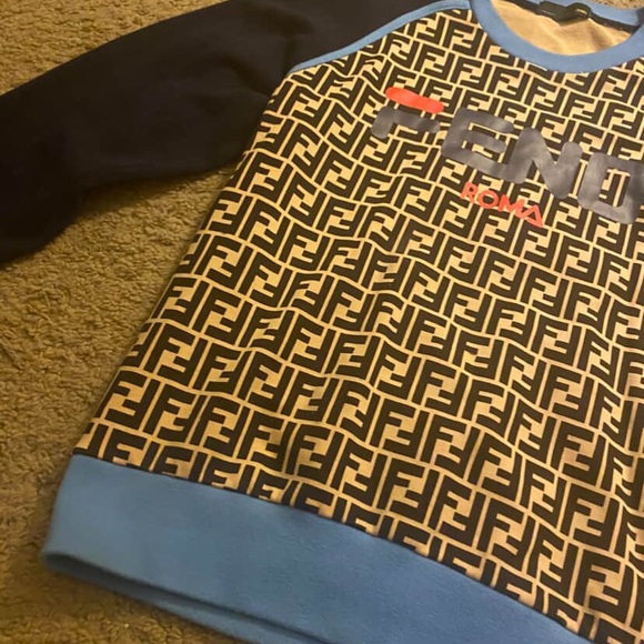 Fendi Blue and Black Logo Pattern Sweatshirt - Picture 3 of 3